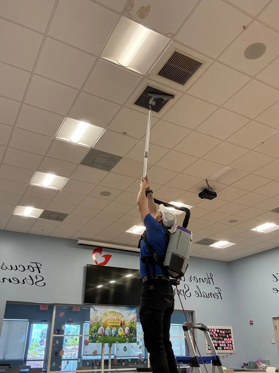 High dusting in commercial facility